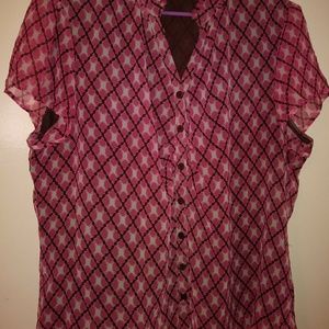 Great condition raspberry short sleeve blouse